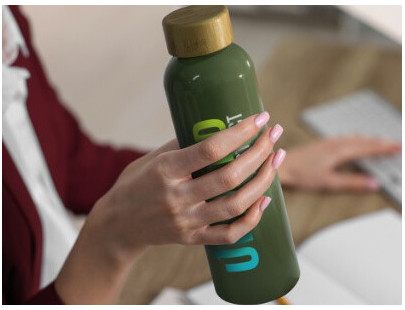 Choosing Winter Promotional Products for Cold Weather